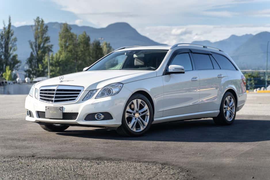 2010 Mercedes-Benz W212 E-Class sold for $9,800