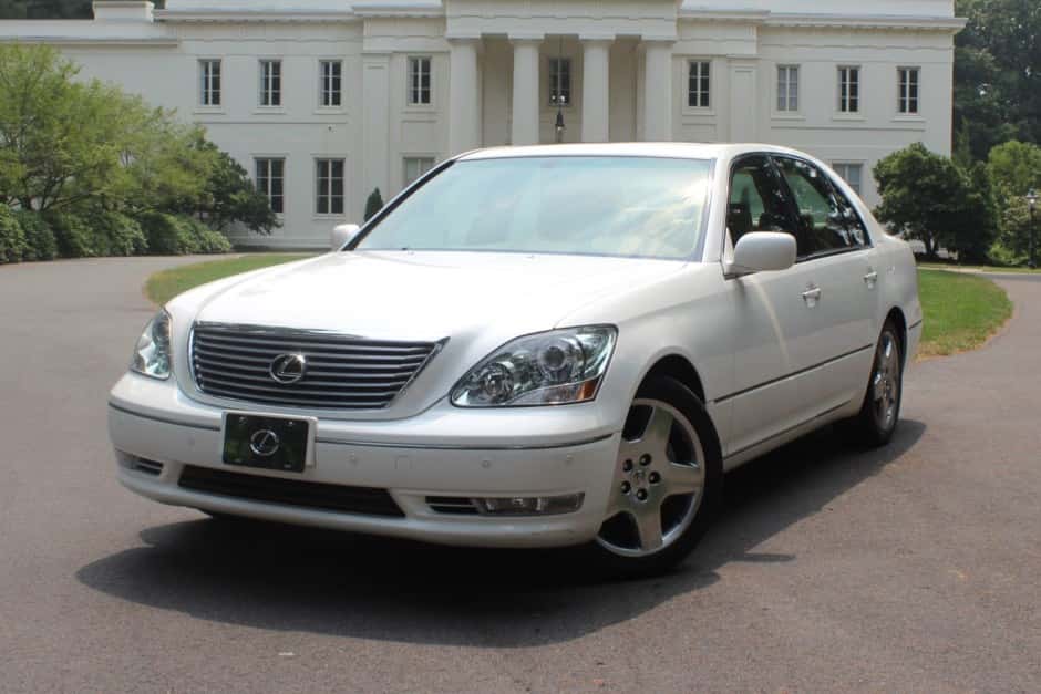 2006 Lexus LS Sedan sold for $23,250