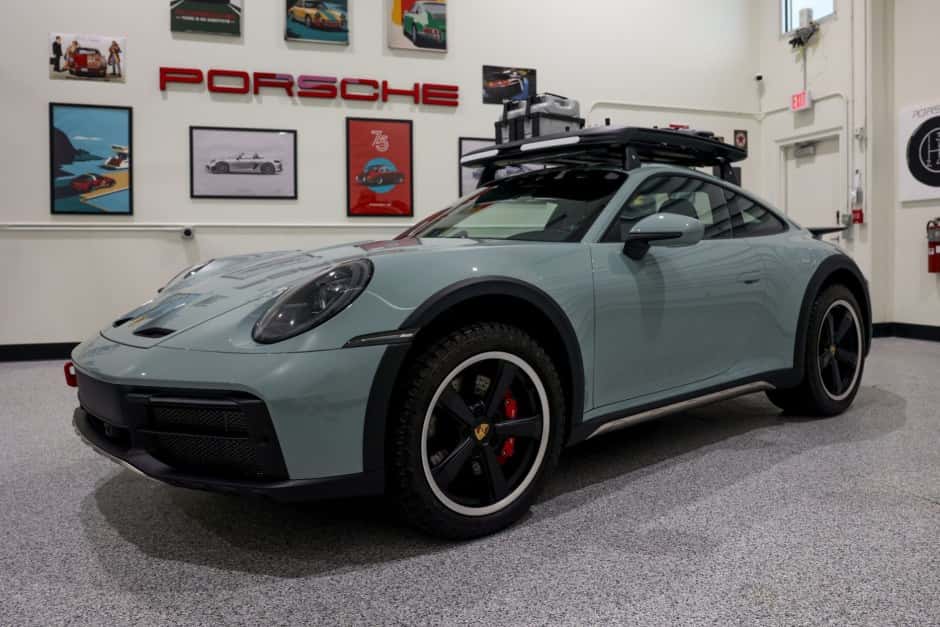 2024 Porsche 992 911 (Non-Turbo/GT2/GT3) sold for $316,000
