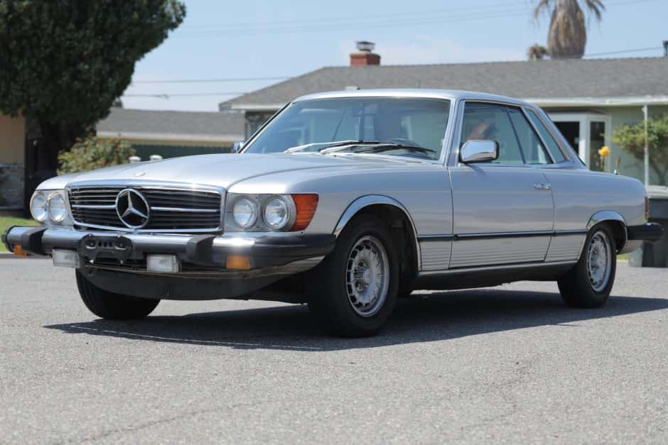 1980 Mercedes-Benz C107 SLC sold for $6,200