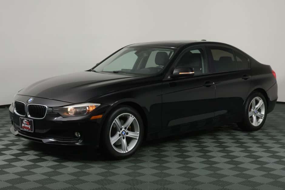 2015 BMW F30 3-Series Sedan sold for $13,250