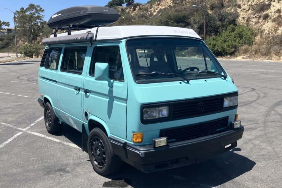 1990 Volkswagen Vanagon sold for $15,500