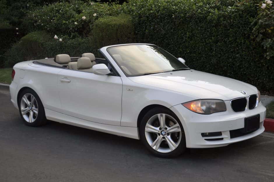 2010 BMW E82/E88 1-Series sold for $18,250