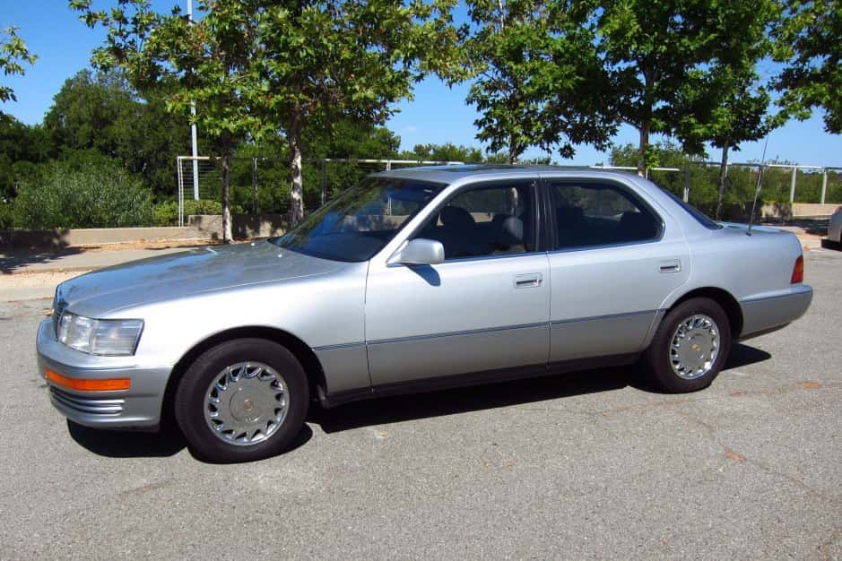 1991 Lexus LS Sedan sold for $4,900