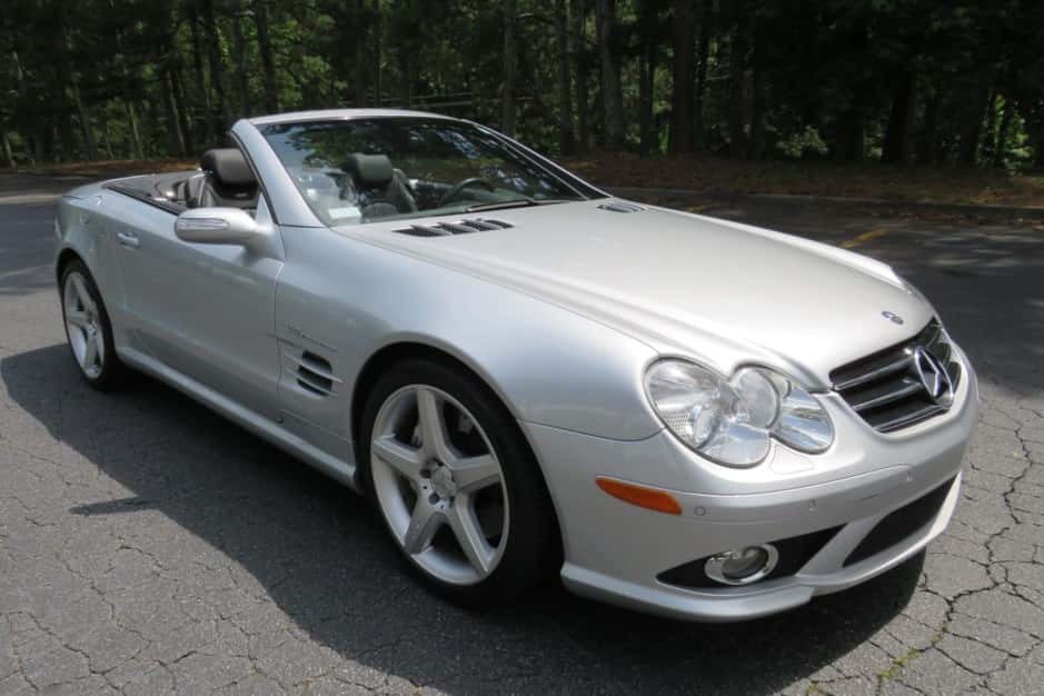 2008 Mercedes-Benz R230 SL sold for $36,500