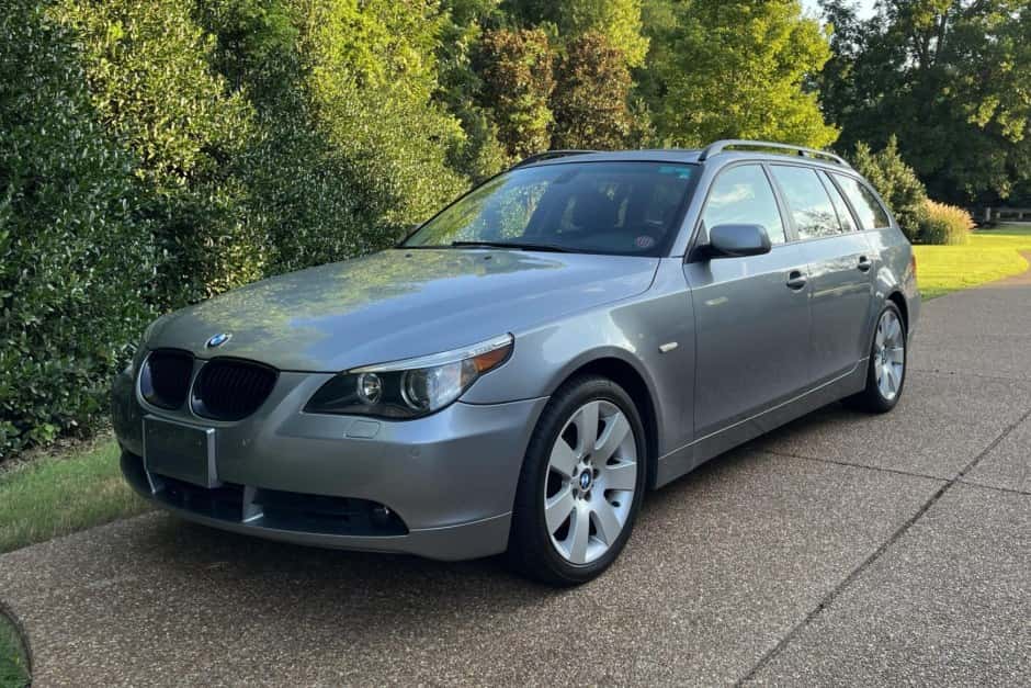 2006 BMW E61 5-Series Touring sold for $5,600
