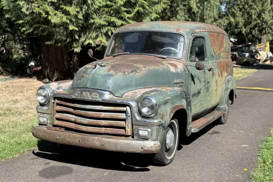 1954 GMC New Design Pickup (1947-1955) sold for $3,200