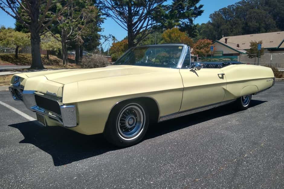 1967 Pontiac Bonneville sold for $14,500