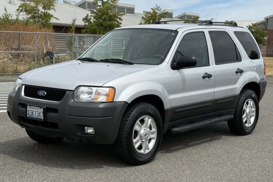 2004 Ford  sold for $7,000