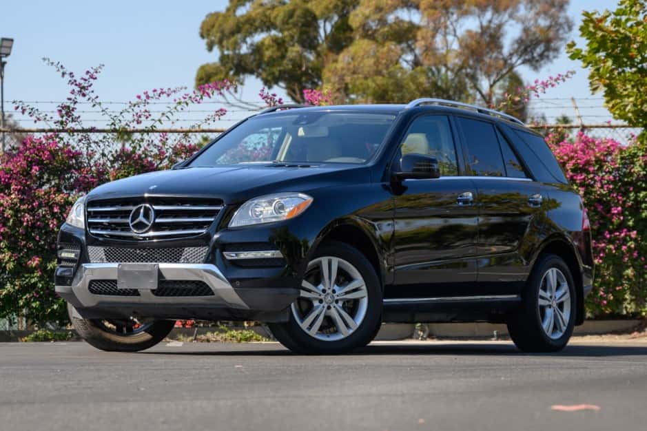 2013 Mercedes-Benz M-Class & GLE-Class sold for $10,000