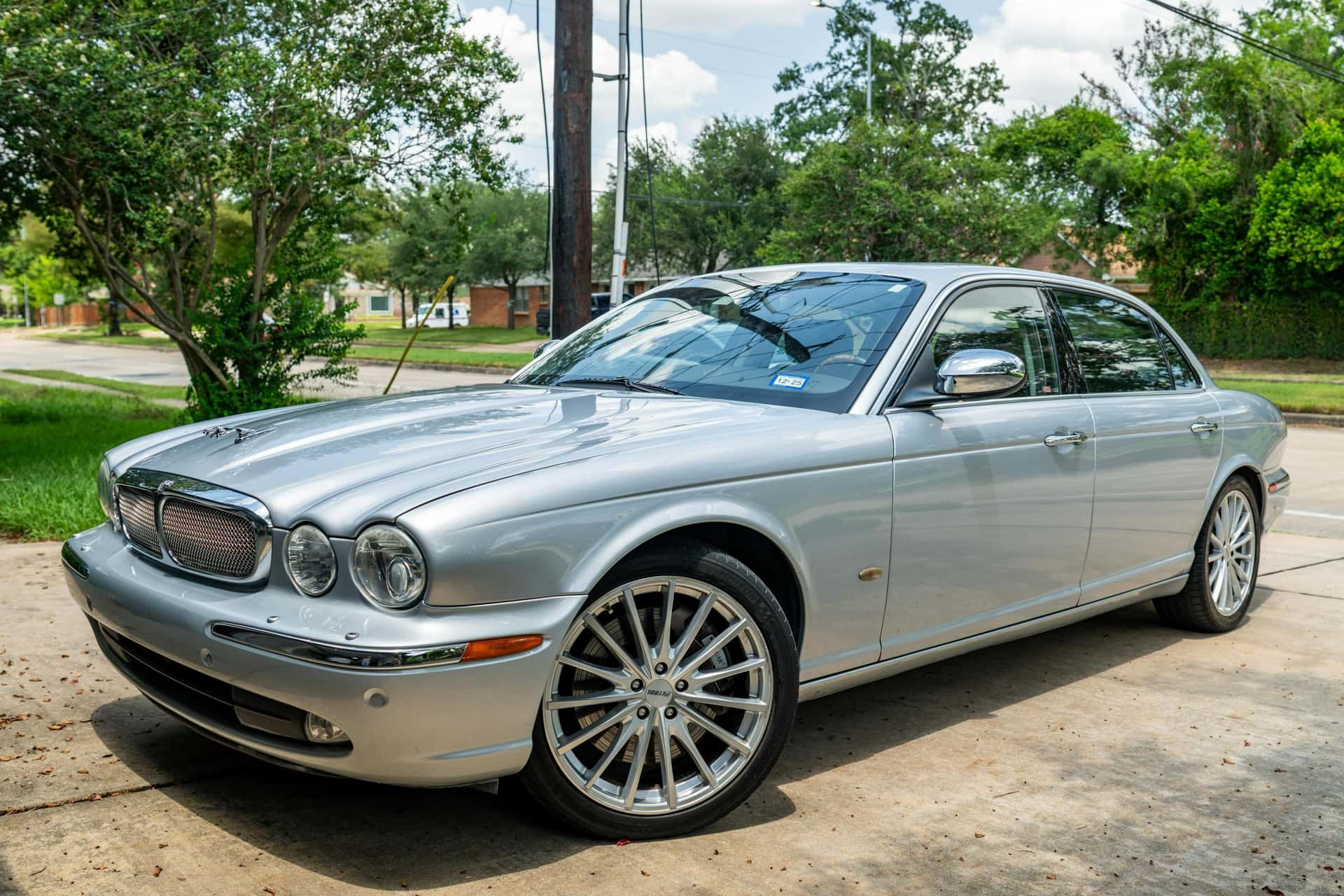 2006 Jaguar Super V8 sold for $12,500