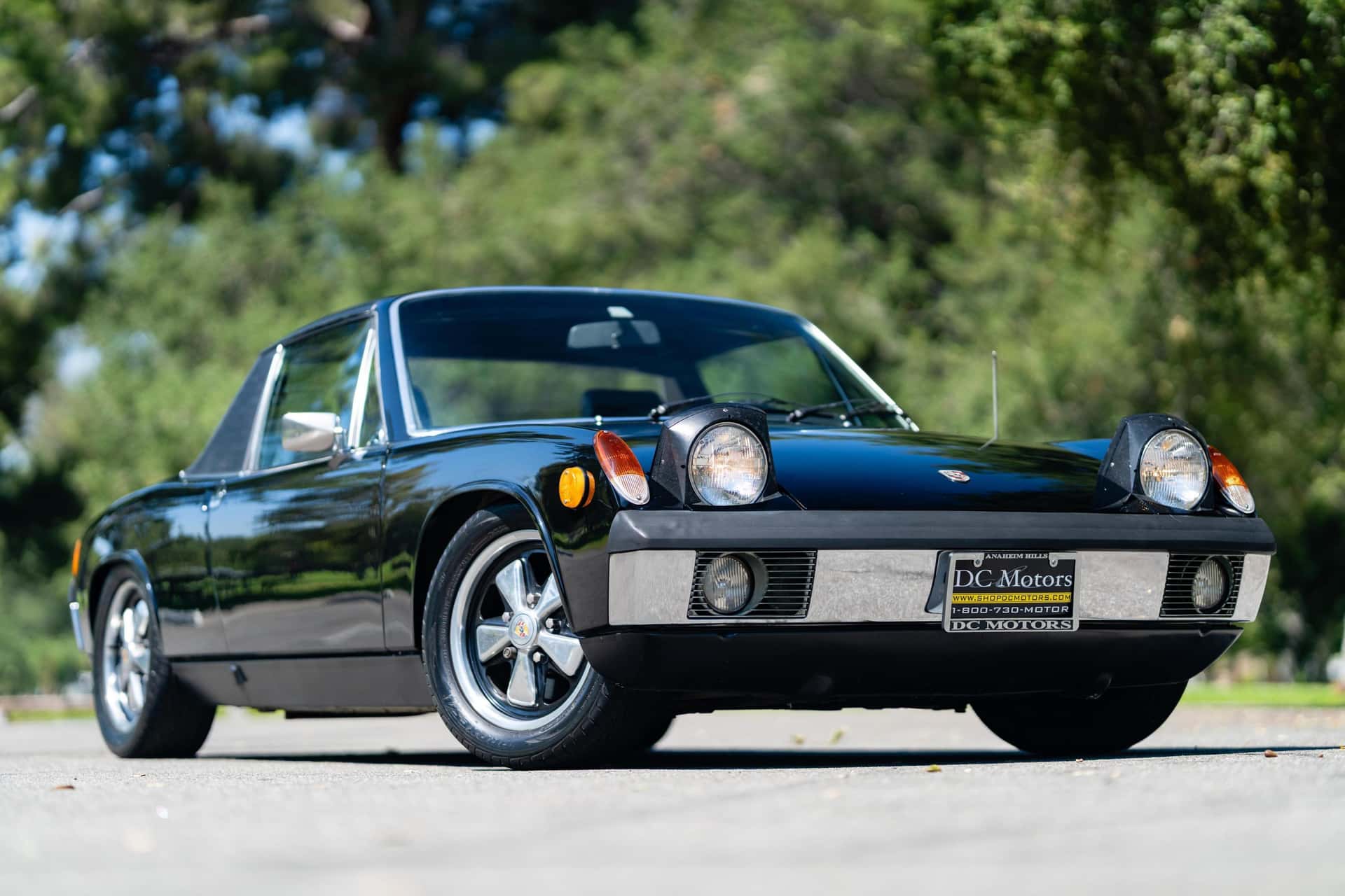1972 Porsche 914 sold for $19,000