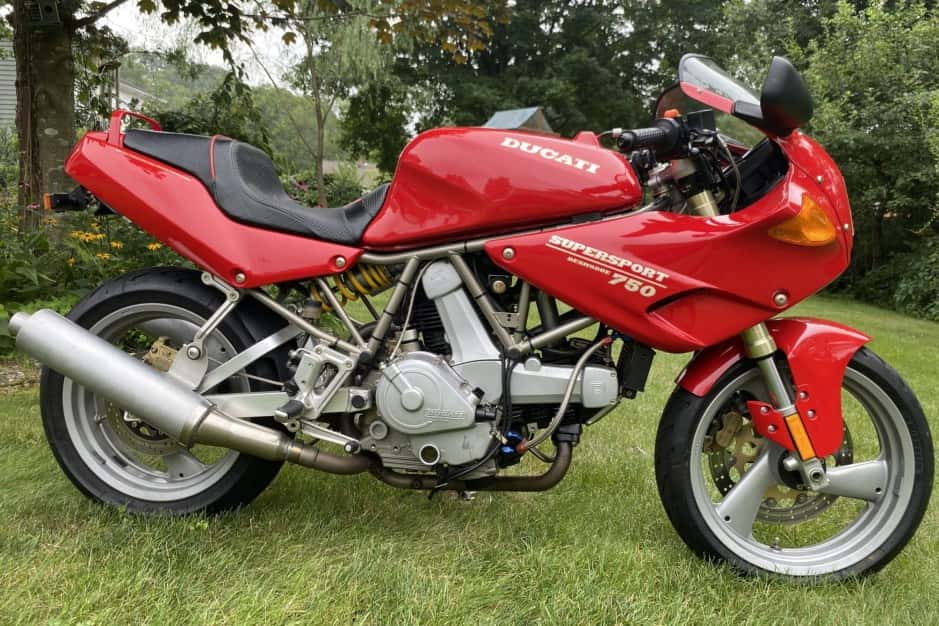 1993 Ducati 750, 800, 900, & 1000 Supersport (1988-2007) sold for $2,100