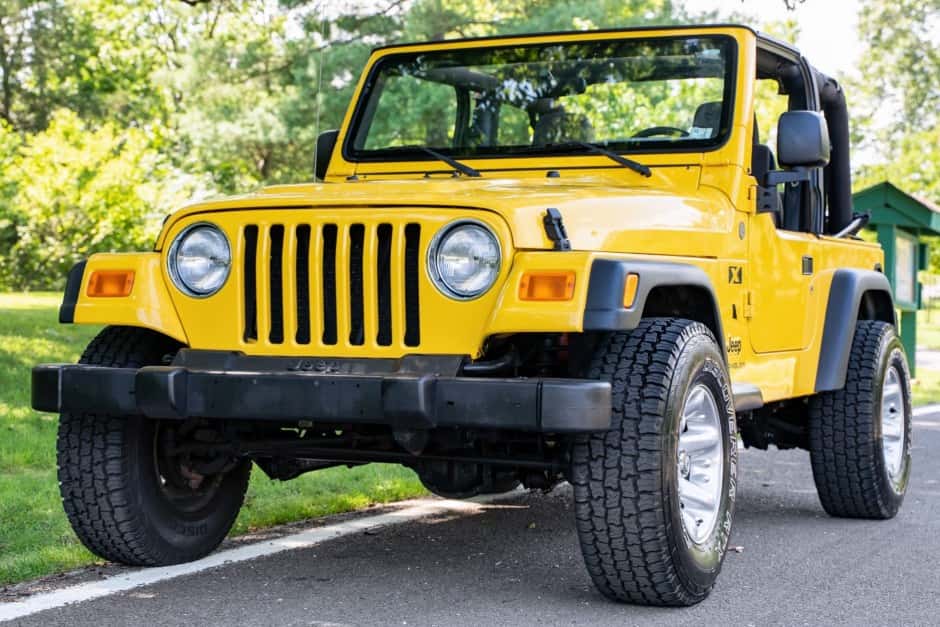 2004 Jeep Wrangler TJ (1997-2006) sold for $11,750