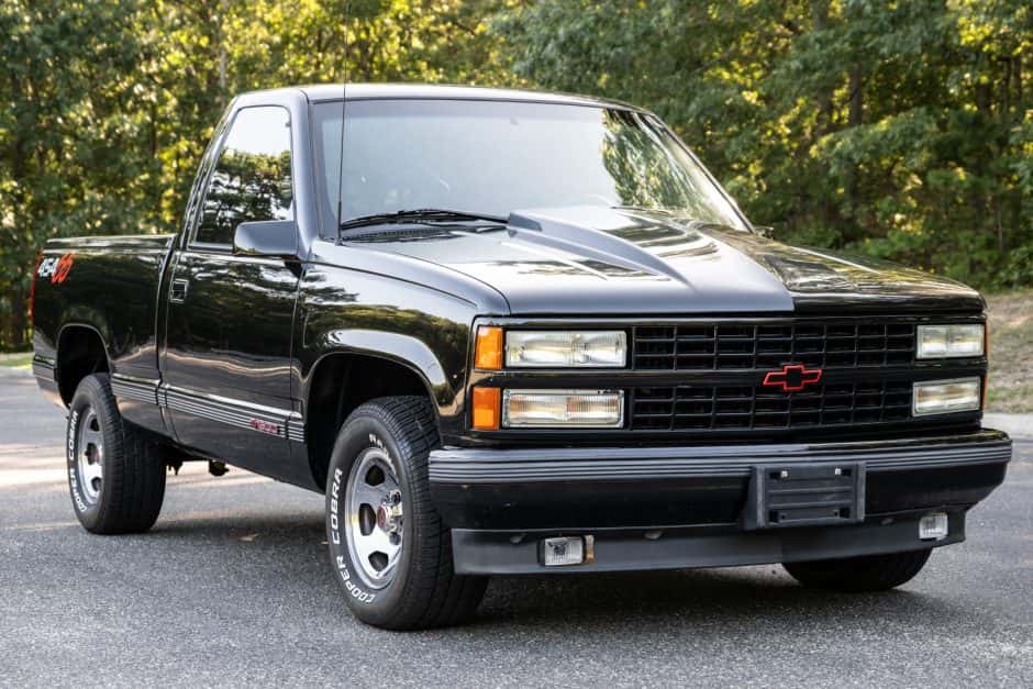 1992 Chevrolet 454 SS sold for $27,500