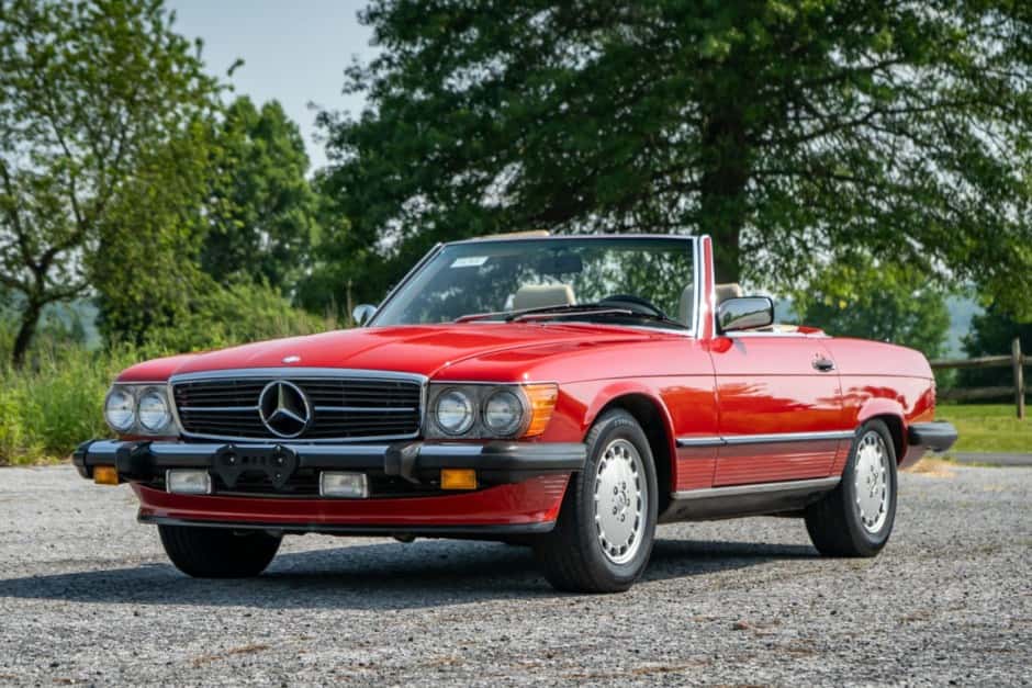 1988 Mercedes-Benz R107 SL sold for $45,250