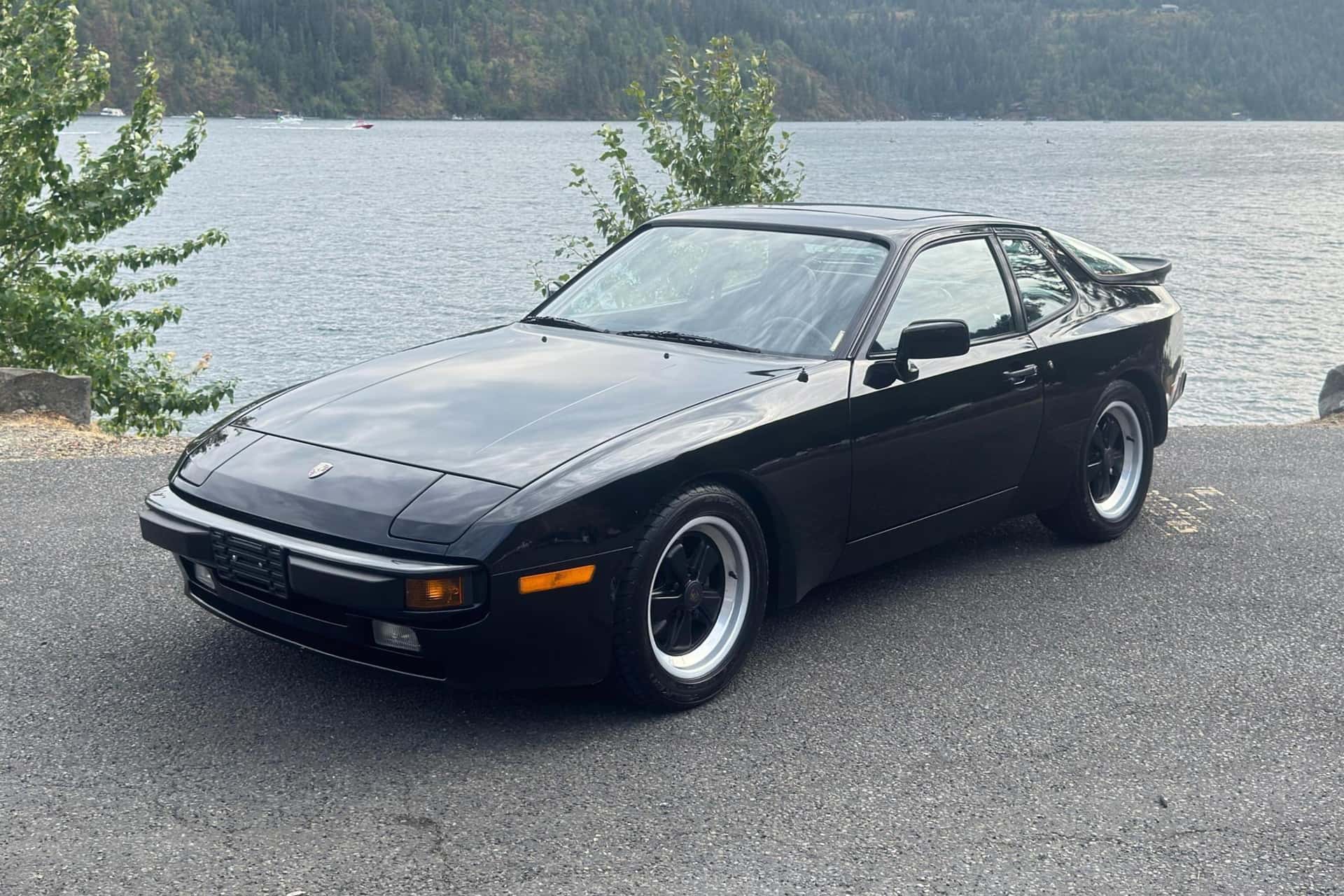 1983 Porsche 944 sold for $6,500