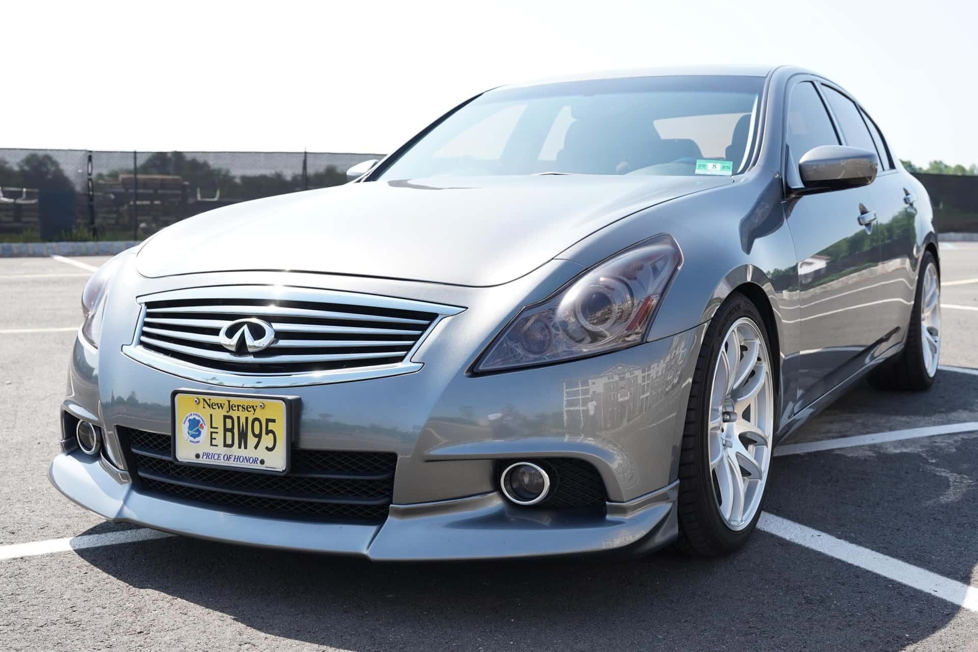2013 Infiniti G37 sold for $9,000