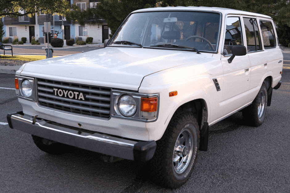 1983 Toyota Land Cruiser 60-Series sold for $14,250
