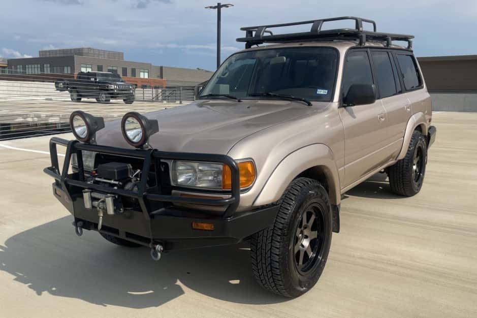 1992 Toyota Land Cruiser 80-Series sold for $17,500
