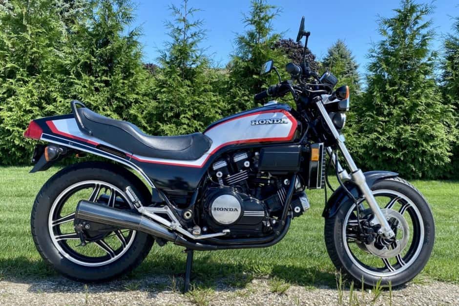 1984 Honda Sabre sold for $1,718