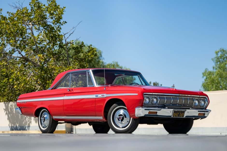 1964 Plymouth Fury sold for $33,690