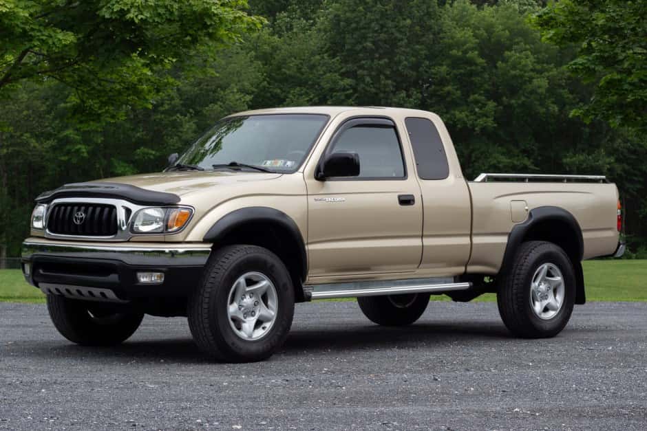 2003 Toyota Tacoma (N1X0 1995-2005) sold for $15,000