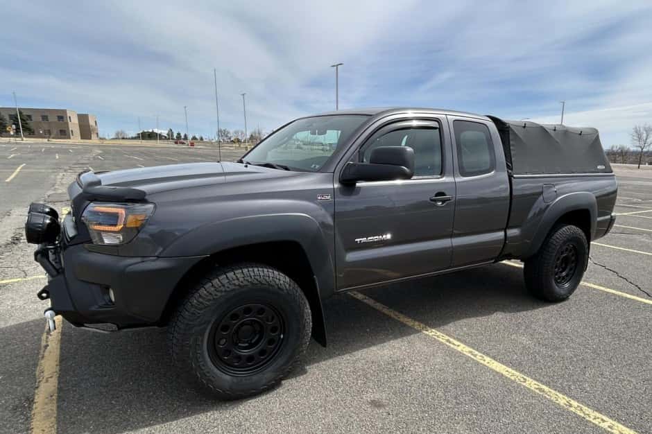 2012 Toyota Tacoma (N2X0 2005-2015) sold for $16,000