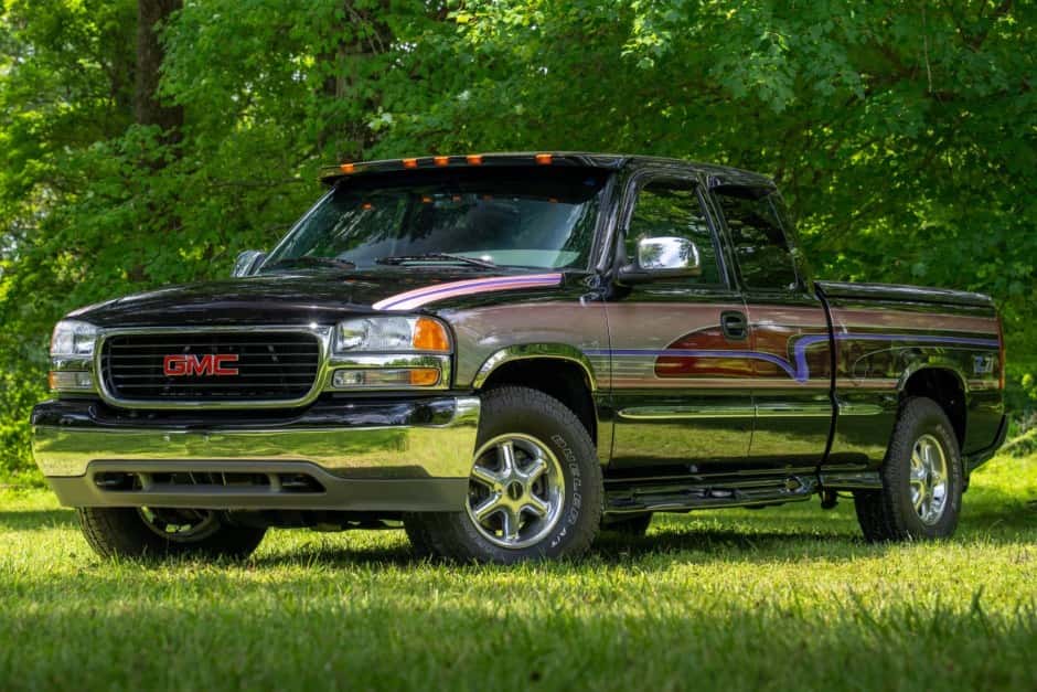 1999 GMC Sierra (GMT800 1999-2007) sold for $24,750