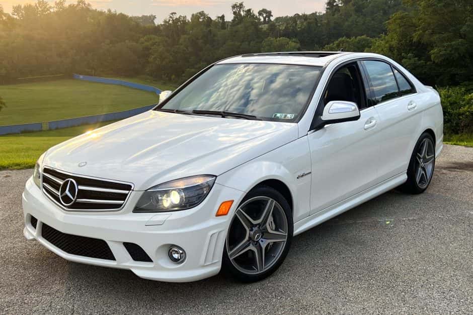 2009 Mercedes-Benz W204 C63 AMG sold for $33,750