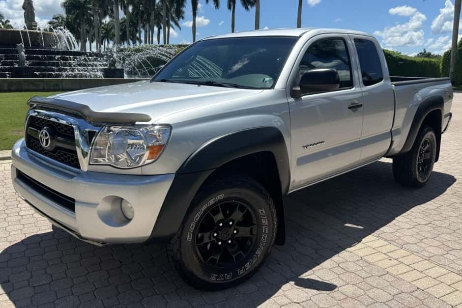 2008 Toyota Tacoma (N2X0 2005-2015) sold for $9,500