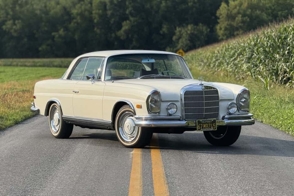 1967 Mercedes-Benz W111 Coupe & Cabriolet sold for $60,000