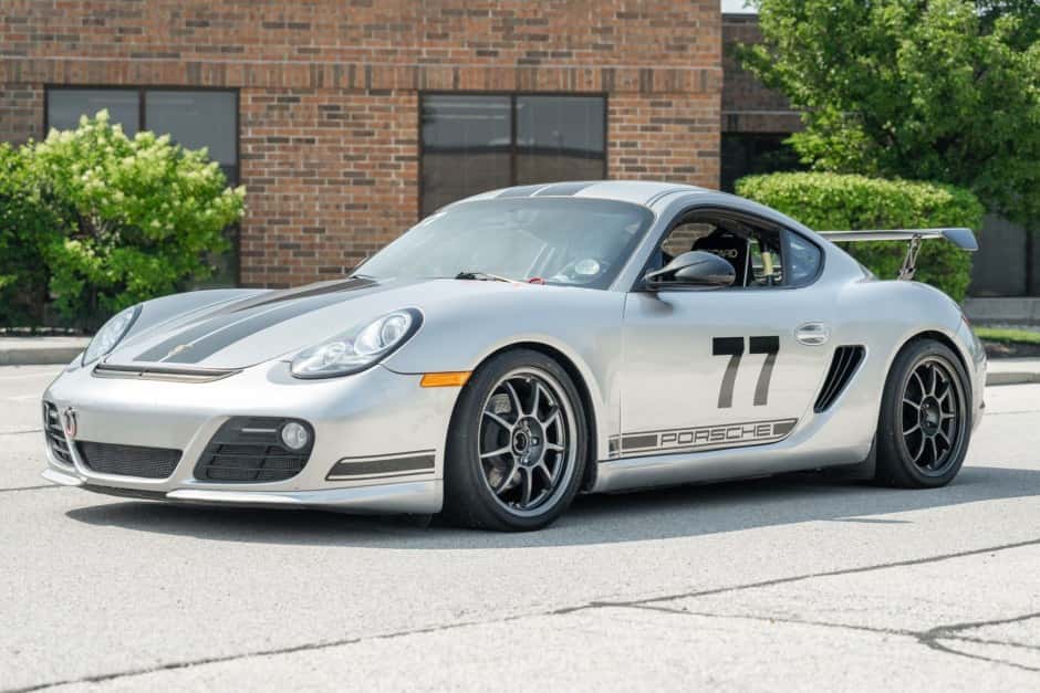 2012 Porsche 987 Cayman sold for $41,750