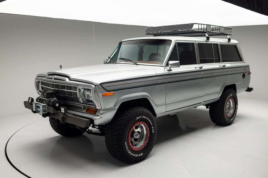 1986 Jeep SJ Grand Wagoneer sold for $55,000