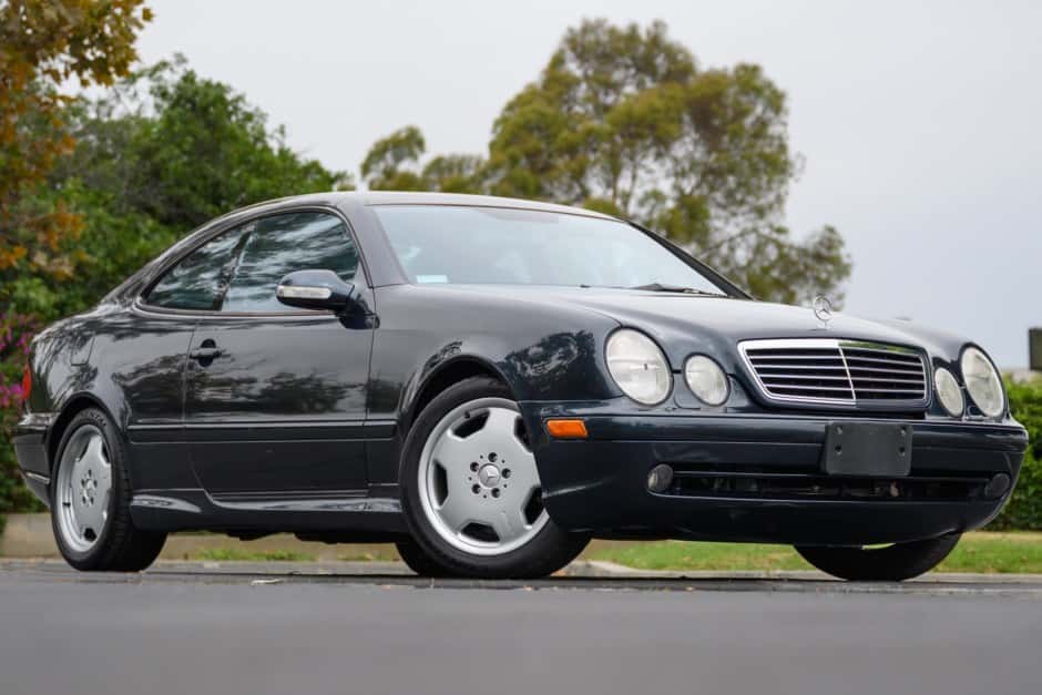 2001 Mercedes-Benz CLK-Class sold for $9,100