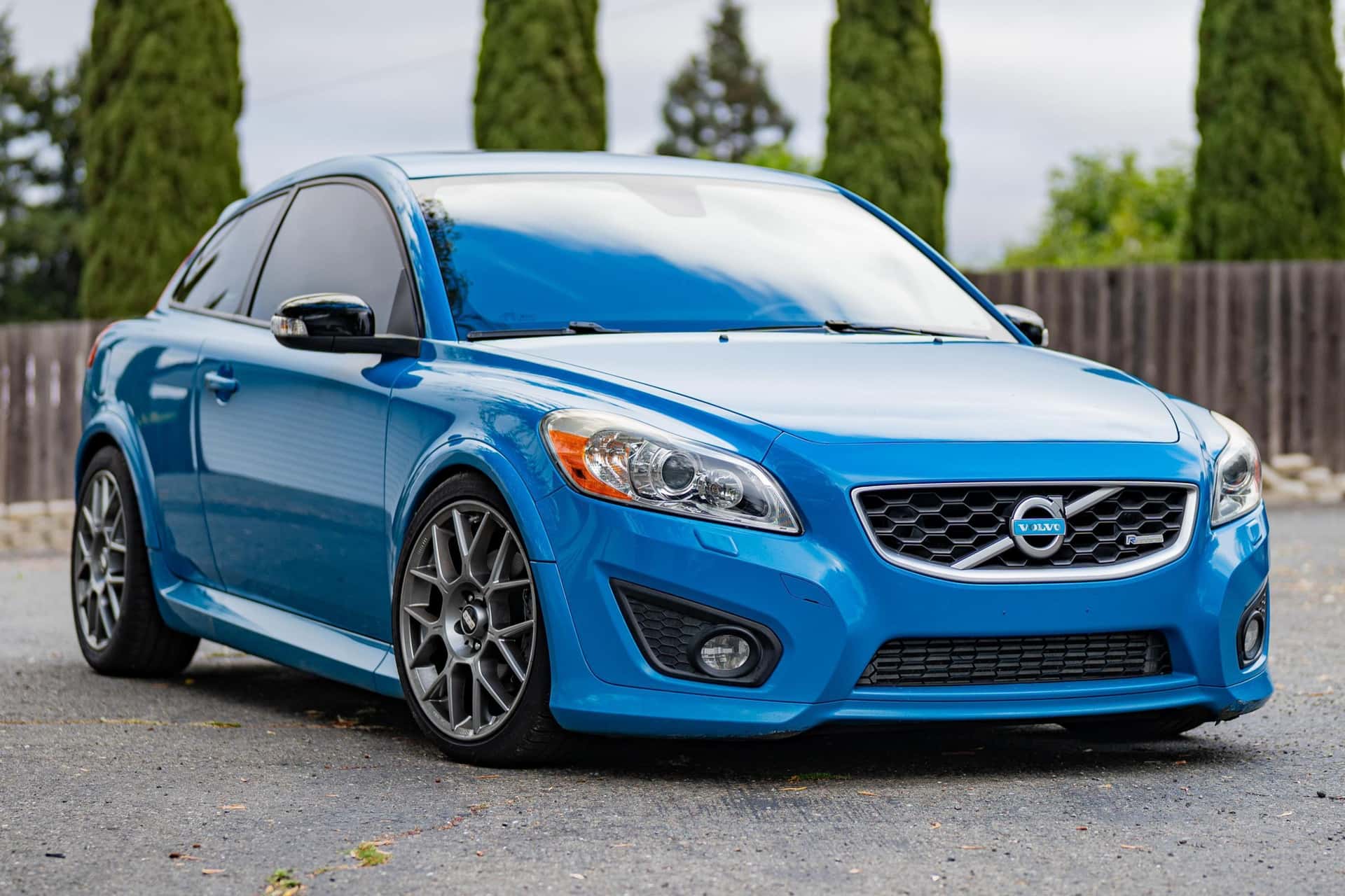 2013 Volvo C30 sold for $13,300