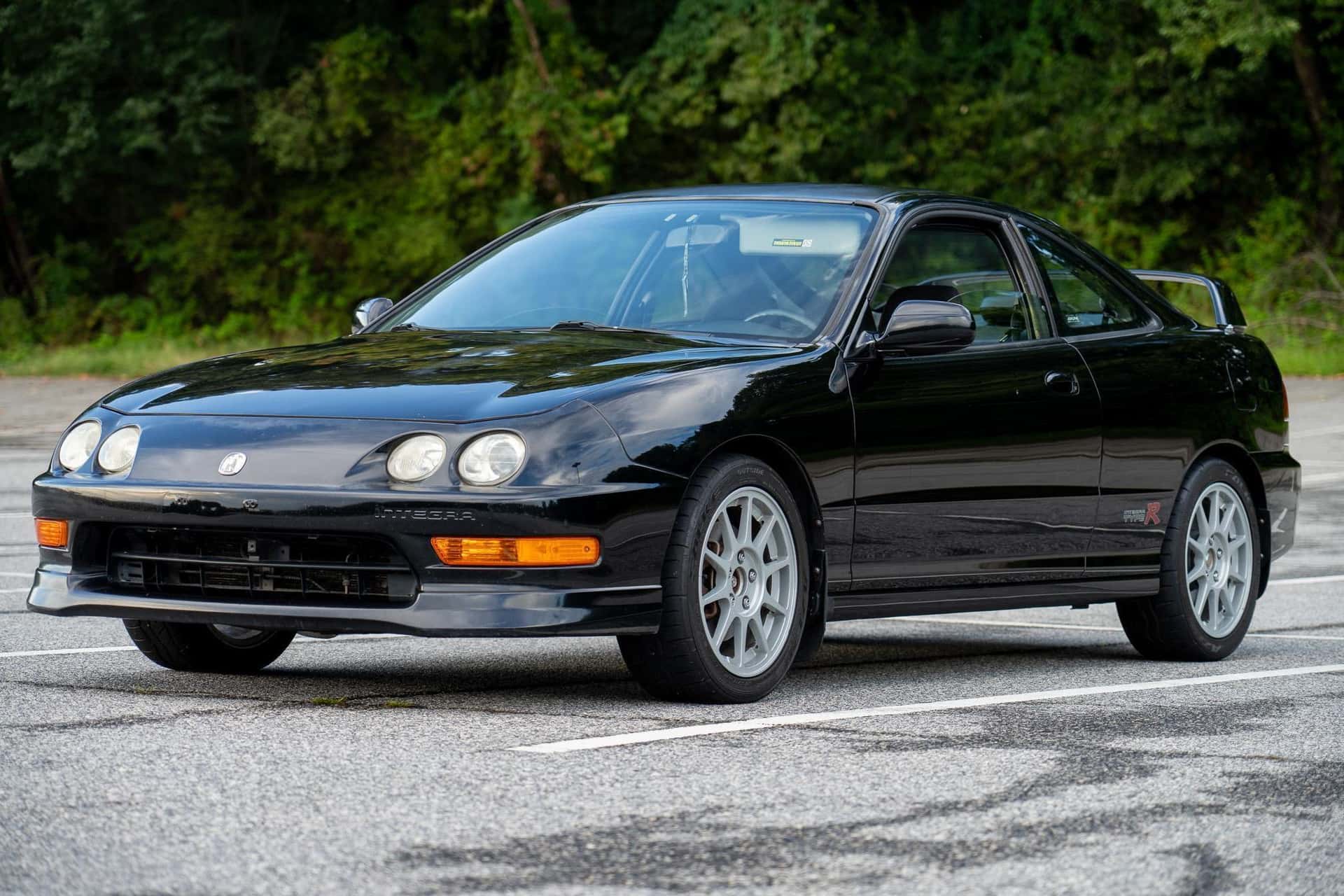 2000 Acura Integra sold for $25,500