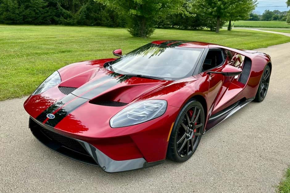 2021 Ford GT 2nd Generation sold for $813,000