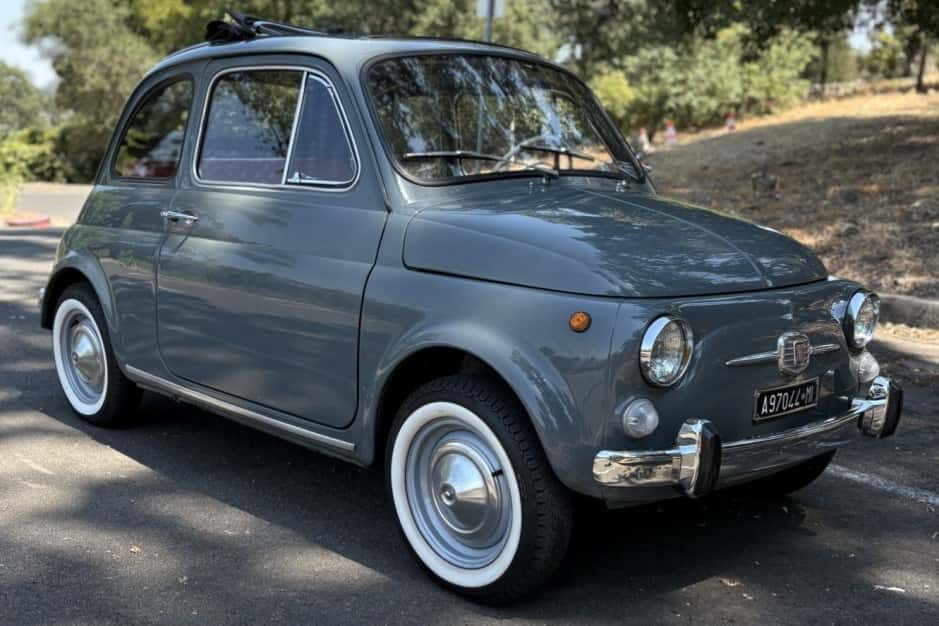 1966 Fiat Nuova 500 (1957-1975) sold for $22,500