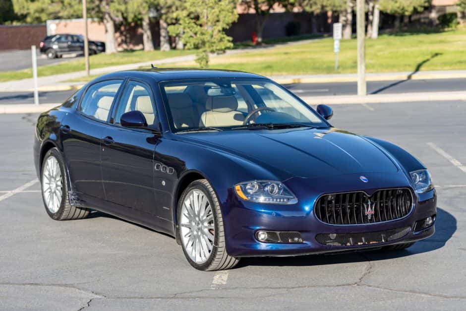 2011 Maserati Quattroporte sold for $21,000