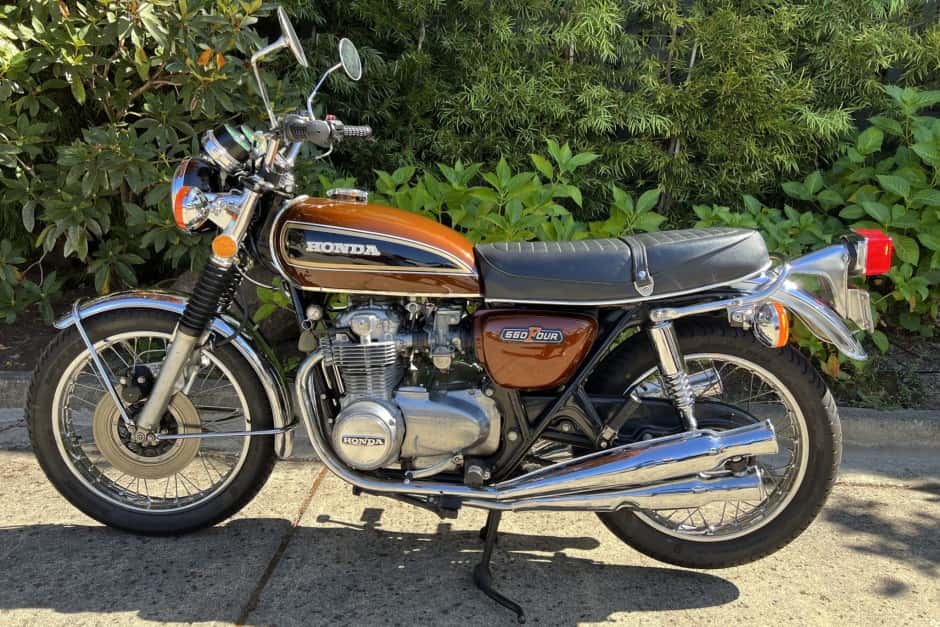 1976 Honda CB500 Four & CB550 sold for $7,000