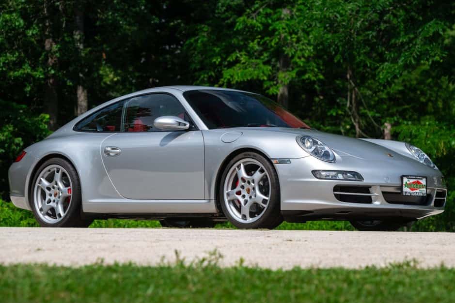 2006 Porsche 997 911 (Non-Turbo/GT2/GT3) sold for $73,500