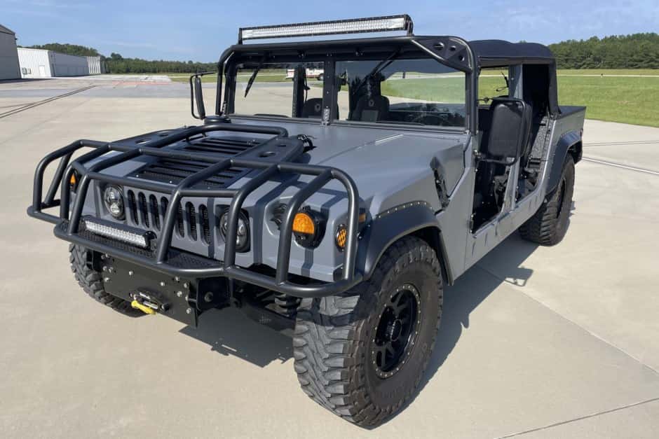 2002 Hummer HMMWV/Humvee sold for $48,000
