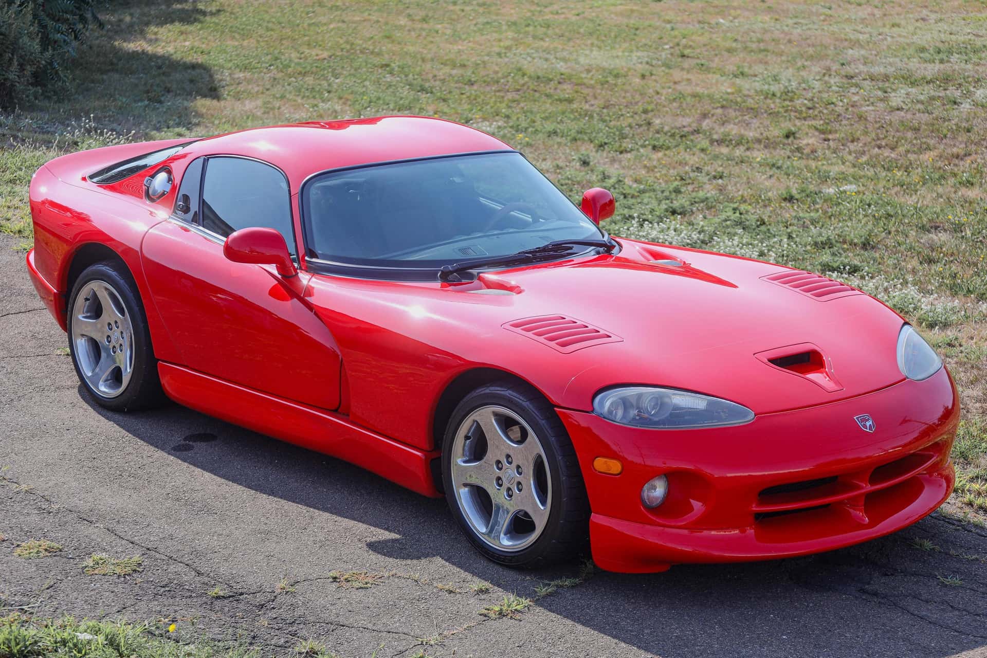 2001 Dodge Viper sold for $53,500
