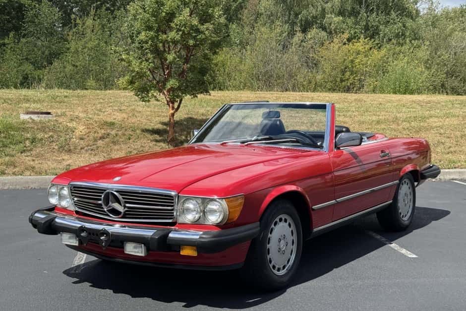 1988 Mercedes-Benz R107 SL sold for $17,250