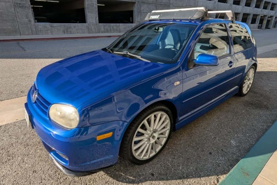 2004 Volkswagen R32 sold for $17,150