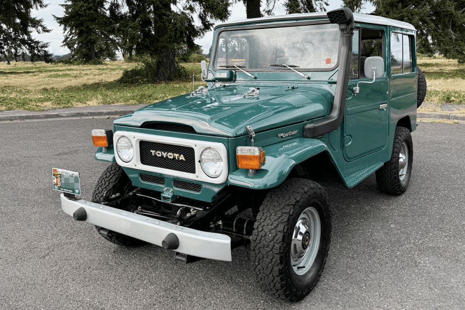 1978 Toyota Land Cruiser FJ40 sold for $29,700