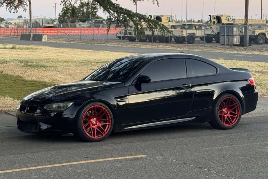 2009 BMW E90/E92/E93 M3 sold for $15,783