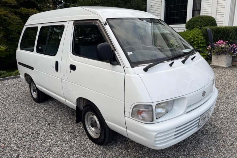 1995 Toyota LiteAce & TownAce sold for $5,000