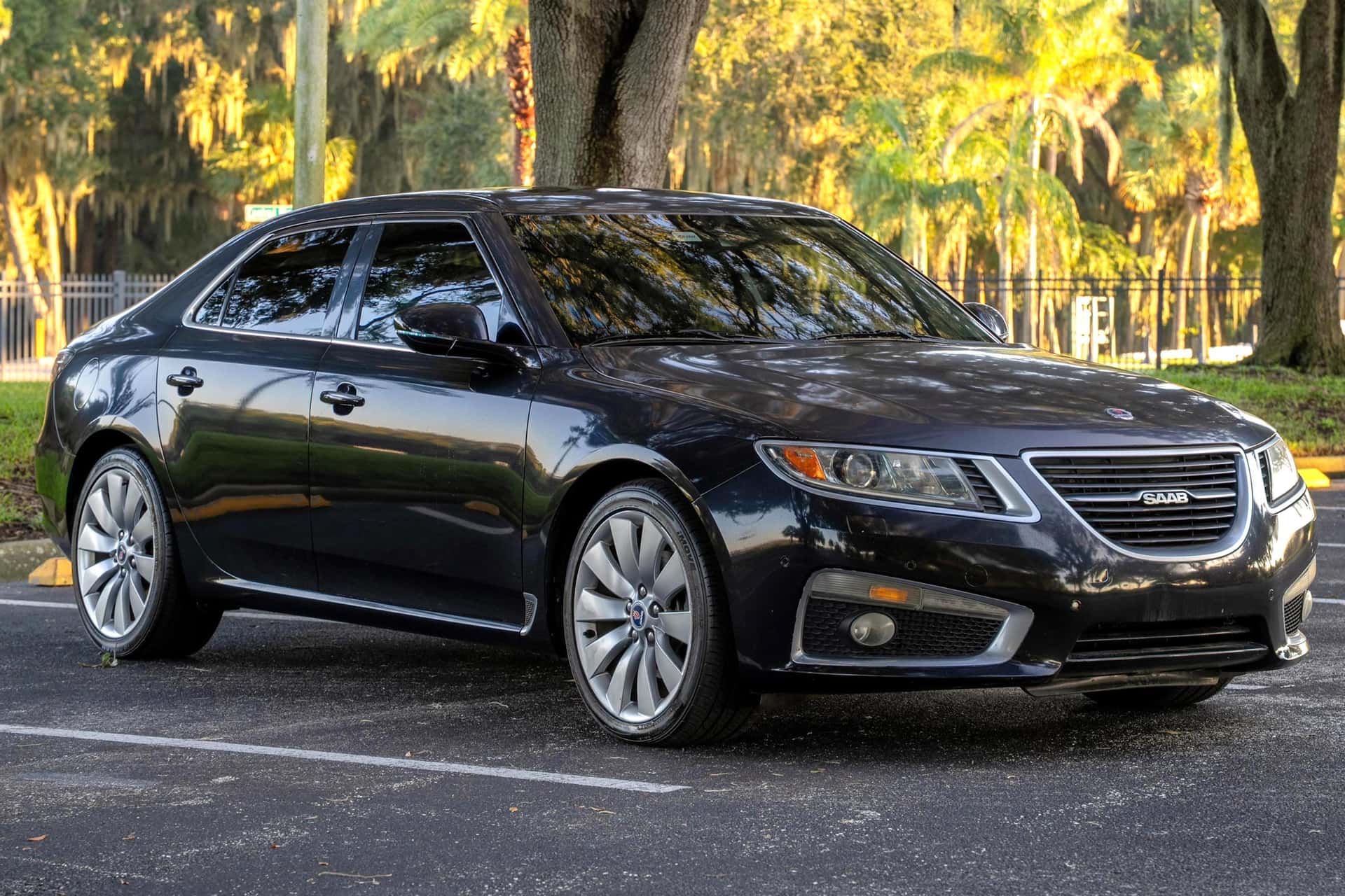 2011 Saab 9-5 sold for $10,909